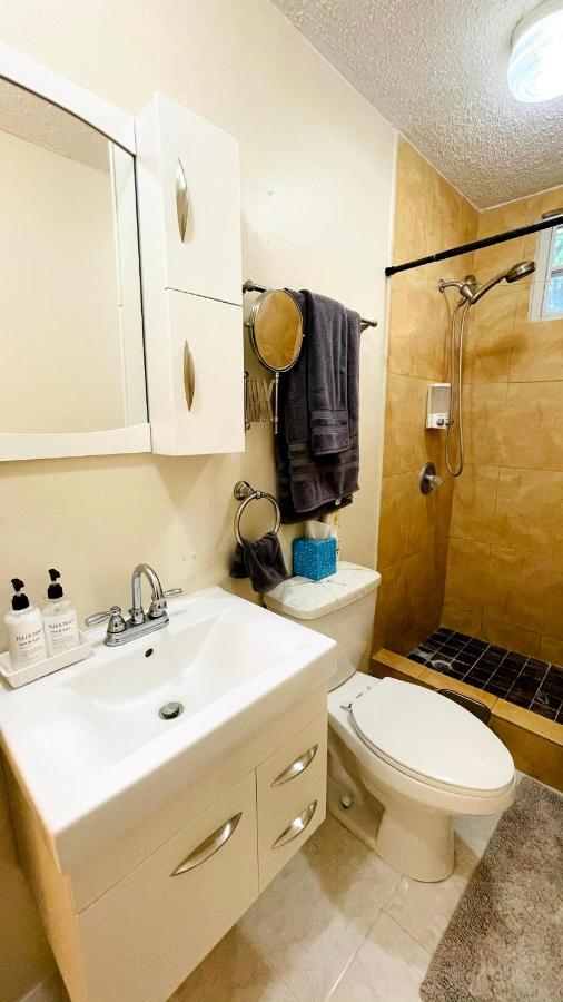 Homey Escape With Patio Access And Free Laundry Понсе Екстериор снимка